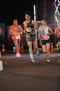 BIB: 206, 201, 83212
                            <button type="button" onclick="openModal(21483723)" class="btn btn-primary btn-sm float-right btn-popup" data-toggle="modal" data-target=".modal-high-quality">
                        <i class="fas fa-shopping-cart"></i> Add to Cart
                    </button>
                                            <button type="button" onclick="isThisMe(21483723, true)" class="btn btn-success btn-sm float-right btn-popup btn-isme hidden" data-toggle="tooltip" data-placement="bottom" title="นี่คือรูปของคุณใช่ไหม คลิกที่นี่เพื่อเอาเข้าอัลบั้ม">
                        <i class="fas fa-plus"></i> Add to album
                    </button>
                    <button type="button" onclick="isThisMe(21483723, false)" class="btn btn-warning btn-sm float-right btn-popup btn-isnotme hidden">
                        <i class="fas fa-ban"></i> Remove from album
                    </button>
